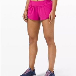 Lululemon Hotty Hot shorts 2.5” in Ripened Raspberry NWT